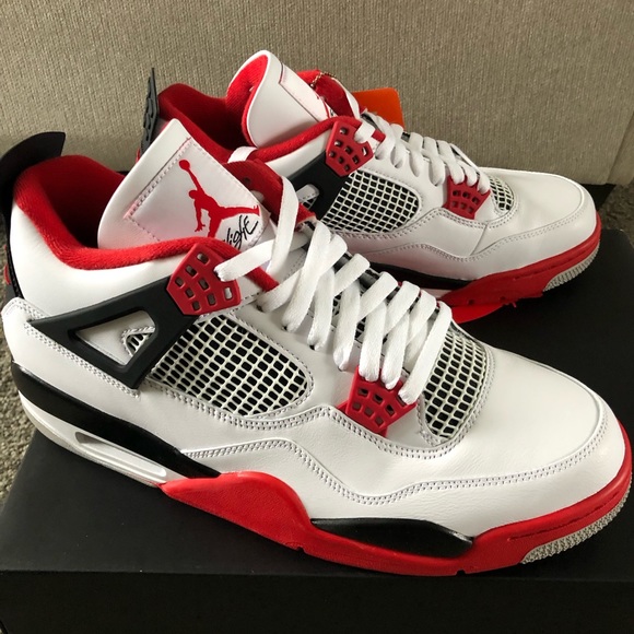Air Jordan 4 “Fire Red” 4’s (2020 Release) - Picture 2 of 8